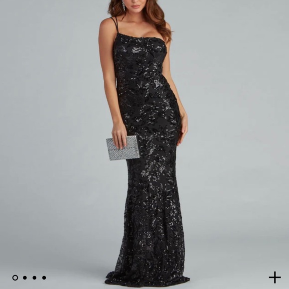 Windsor Dresses & Skirts - Black Sequins Windsor Dress